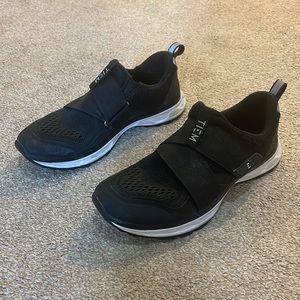 Tiem Spin Shoes - Used - Black